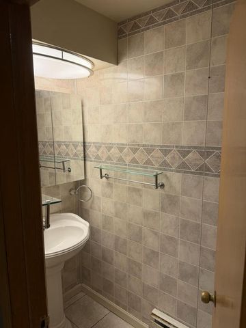 3015 S 35th STREET, Milwaukee, WI 53215