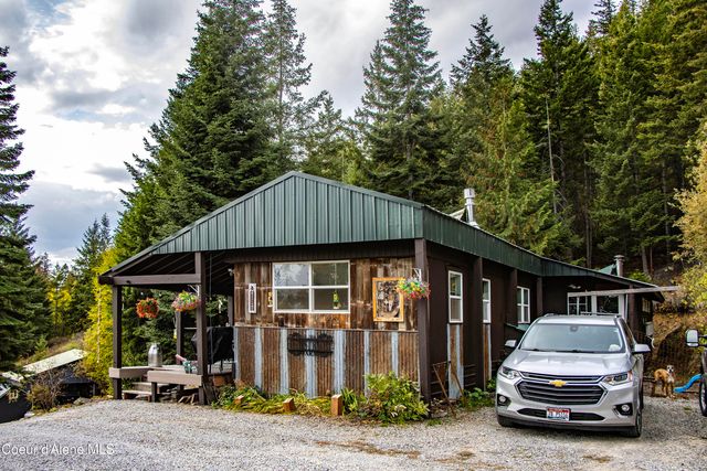 1464 Hulett Hill Dr, Sandpoint, ID 83864