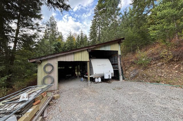 1464 Hulett Hill Dr, Sandpoint, ID 83864