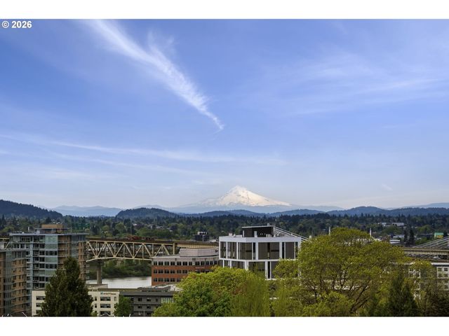2211 Sw 1ST Ave 802, Portland, OR 97201