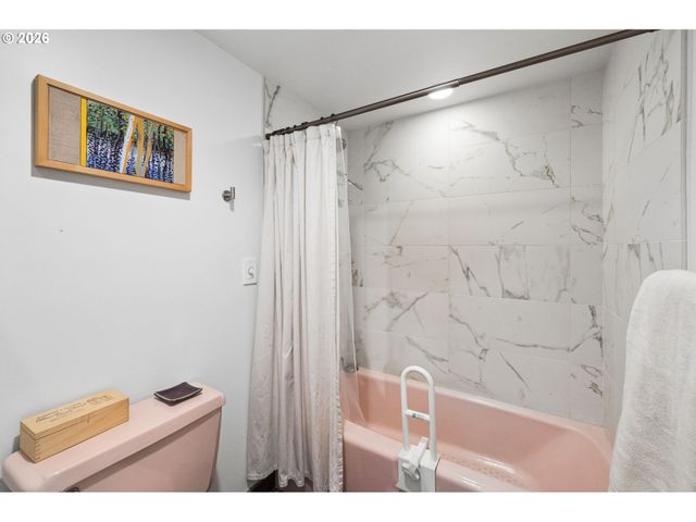 2211 Sw 1ST Ave 802, Portland, OR 97201