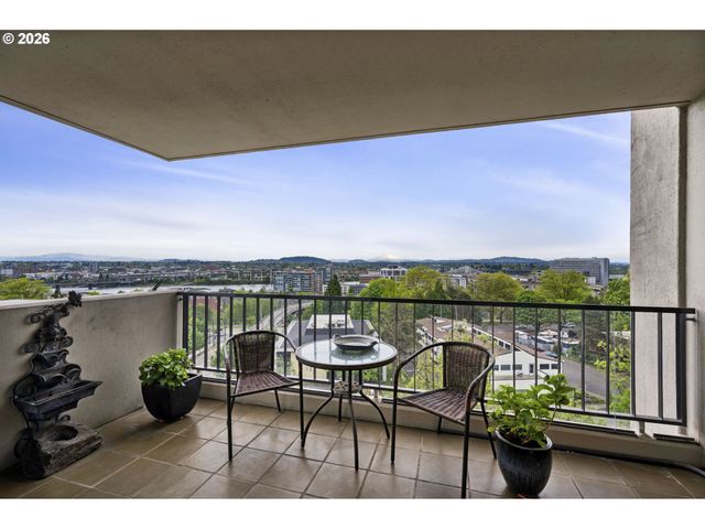 2211 Sw 1ST Ave 802, Portland, OR 97201