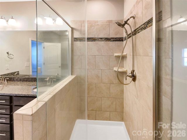 9428 Carneros Creek Road, Charlotte, NC 28214