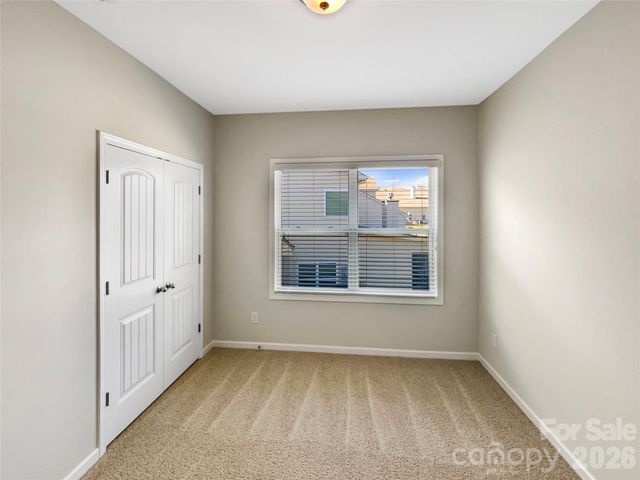 9428 Carneros Creek Road, Charlotte, NC 28214