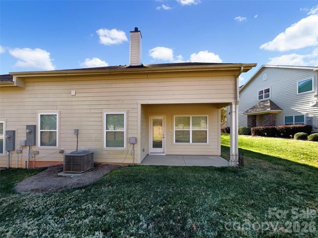 9428 Carneros Creek Road, Charlotte, NC 28214