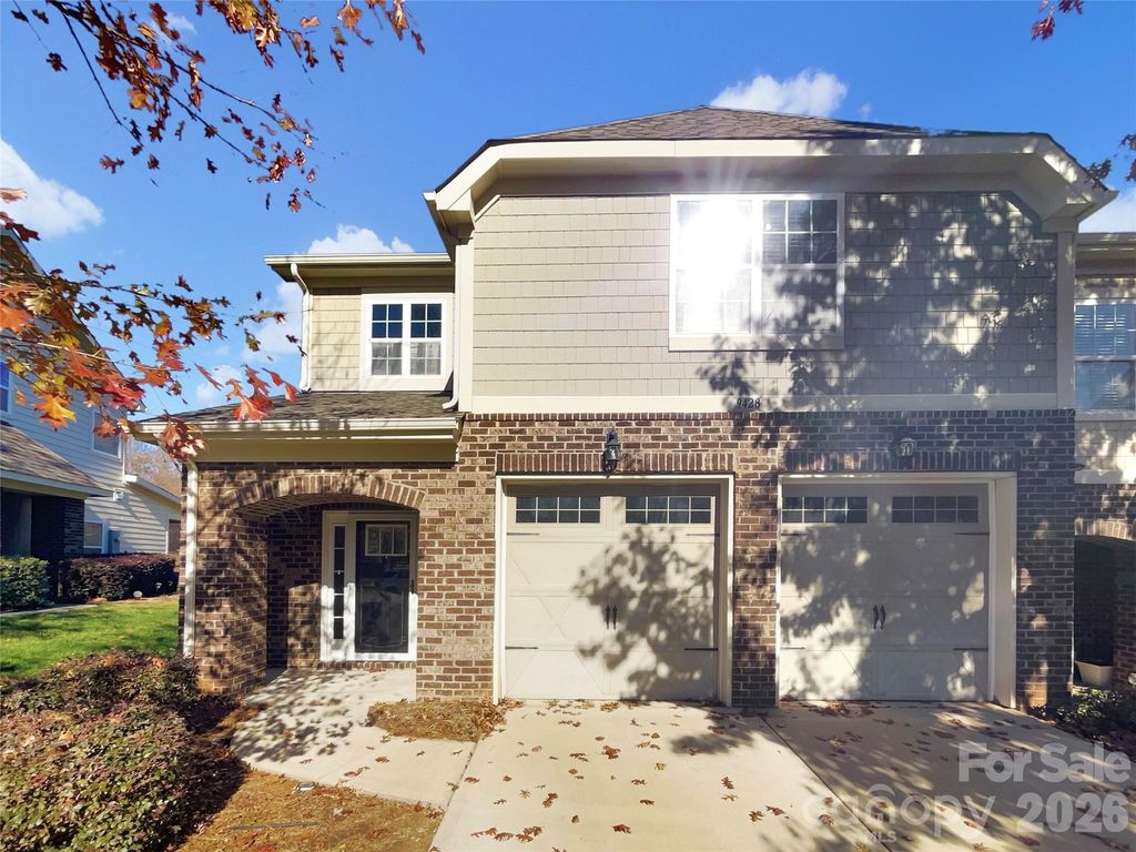 9428 Carneros Creek Road, Charlotte, NC 28214