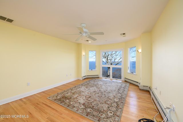 4 Hillside Road, Atlantic Highlands, NJ 07716