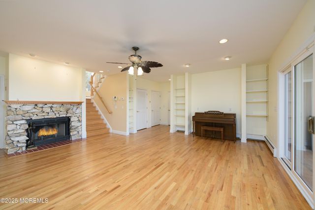 4 Hillside Road, Atlantic Highlands, NJ 07716