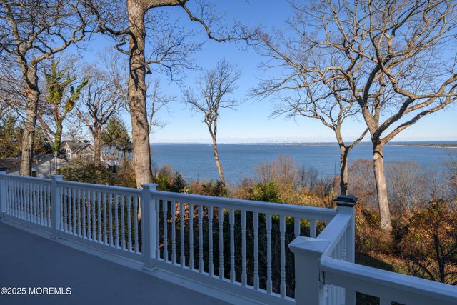 4 Hillside Road, Atlantic Highlands, NJ 07716