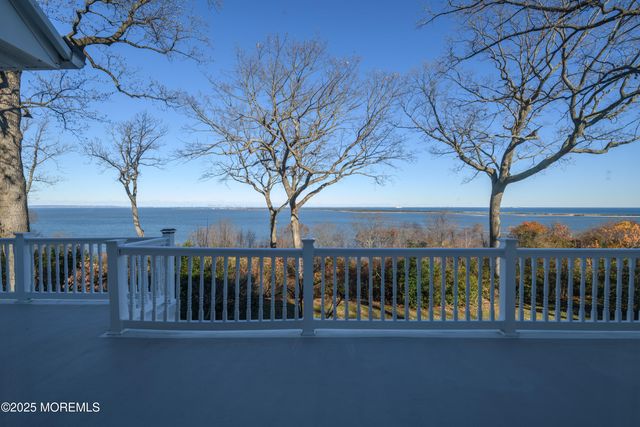 4 Hillside Road, Atlantic Highlands, NJ 07716