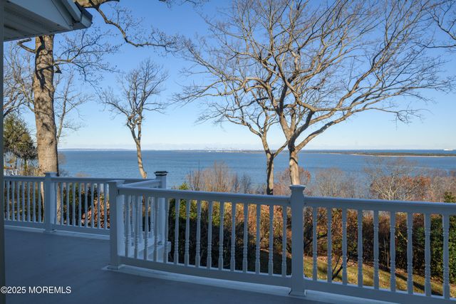 4 Hillside Road, Atlantic Highlands, NJ 07716