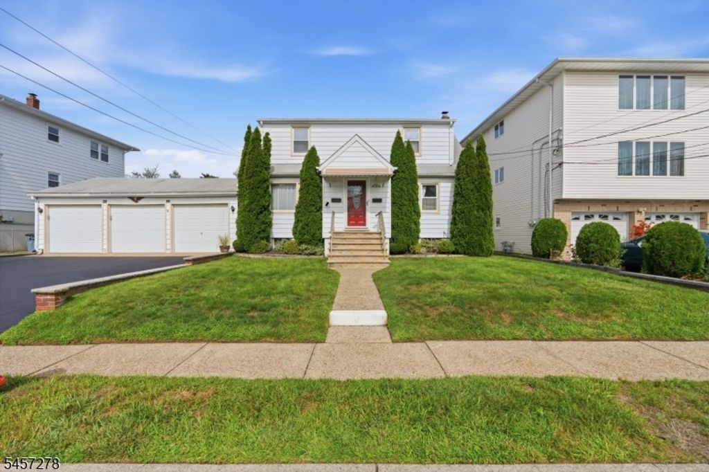 120 Campbell Ave, Clifton City, NJ 07013 — exterior