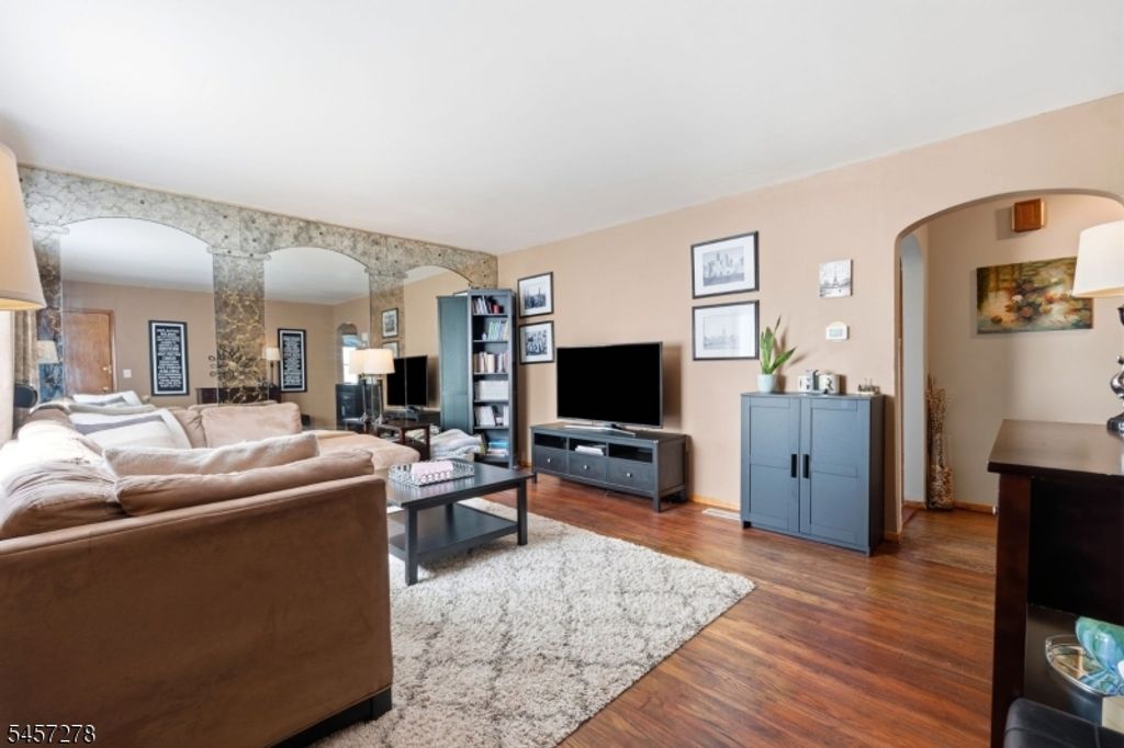 120 Campbell Ave, Clifton City, NJ 07013 — photo 4