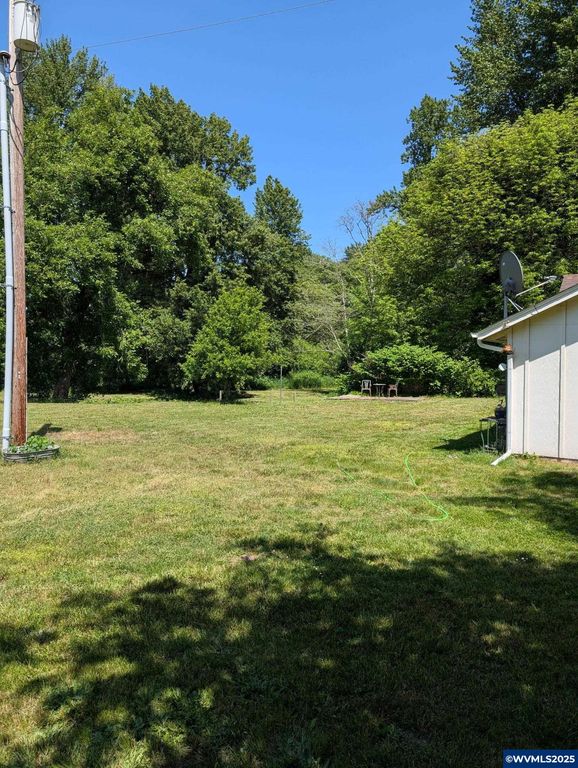 Image 38 of property listing at 24291 SW Rogers Rd, Sheridan, OR 97378