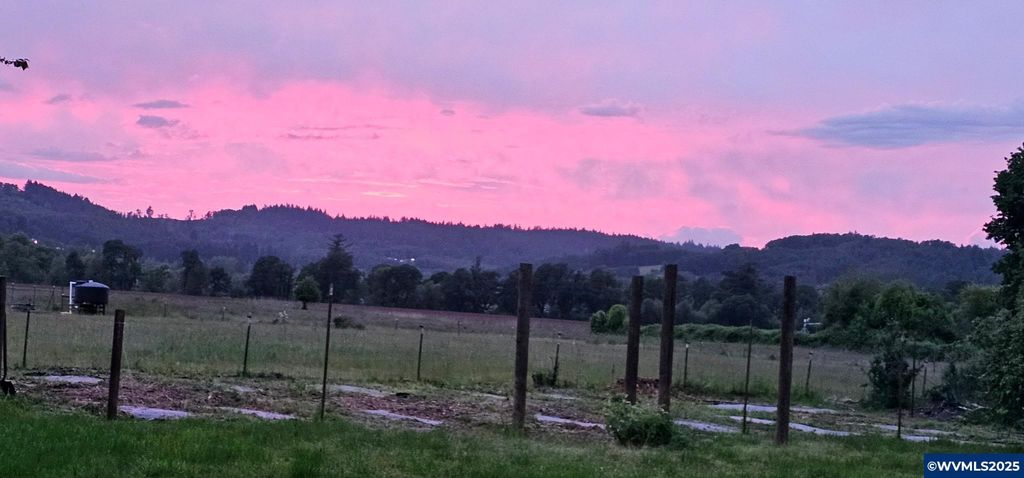 Image 45 of property listing at 24291 SW Rogers Rd, Sheridan, OR 97378