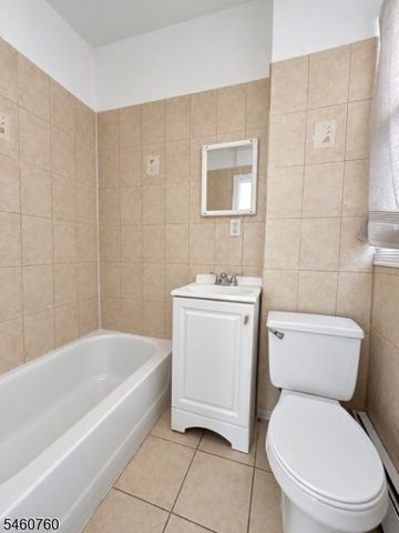 653 4th Ave, Elizabeth City, NJ 07202
