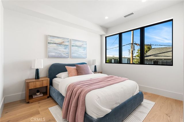 305 .5 Fernleaf, Corona Del Mar, CA 92625