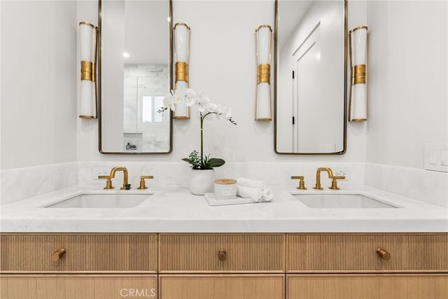 305 .5 Fernleaf, Corona Del Mar, CA 92625