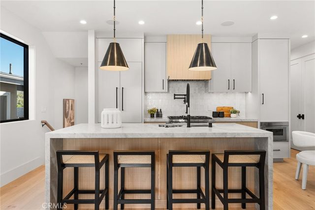 305 .5 Fernleaf, Corona Del Mar, CA 92625