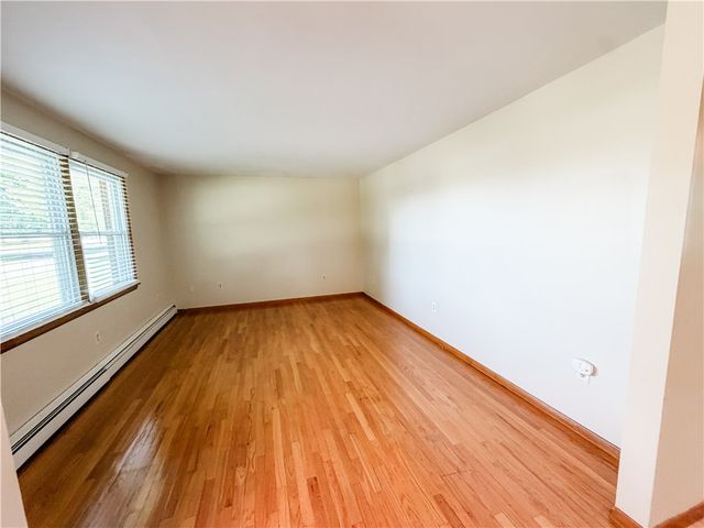 133 Grove Ave Extension, Auburn, NY 13021