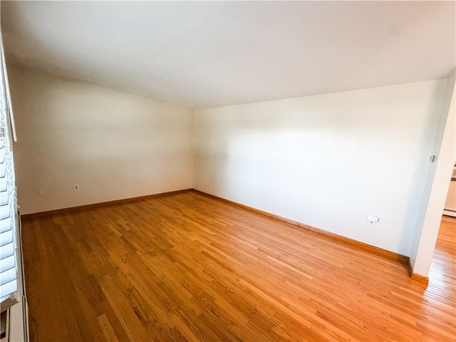 133 Grove Ave Extension, Auburn, NY 13021