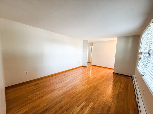 133 Grove Ave Extension, Auburn, NY 13021