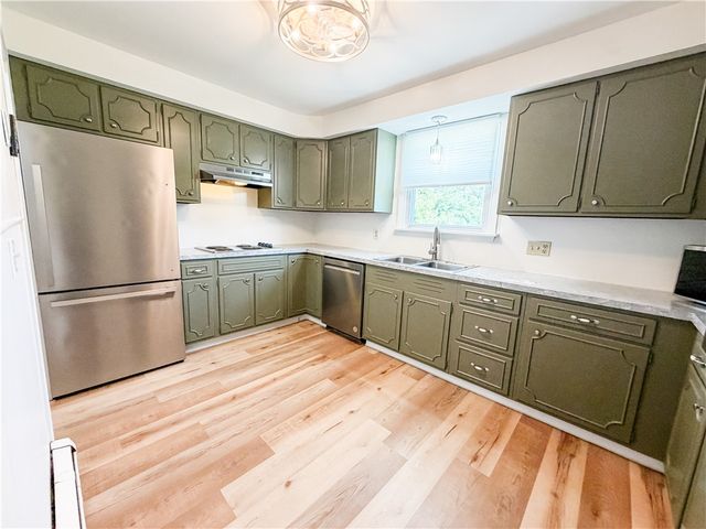 133 Grove Ave Extension, Auburn, NY 13021