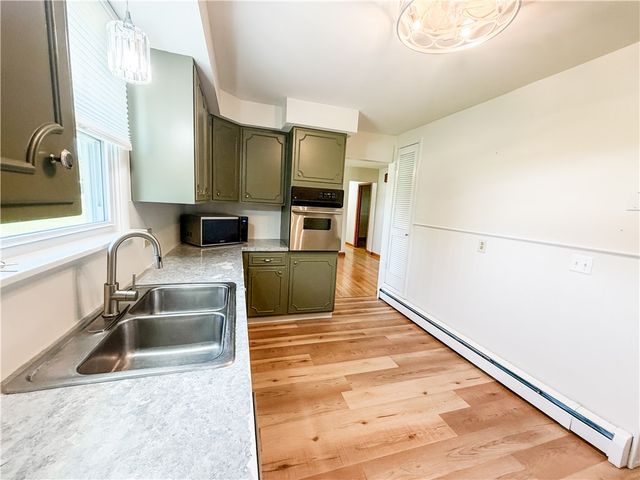 133 Grove Ave Extension, Auburn, NY 13021