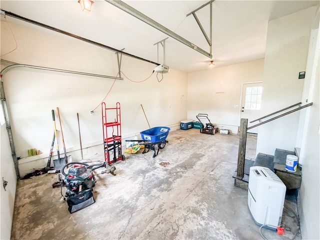 133 Grove Ave Extension, Auburn, NY 13021