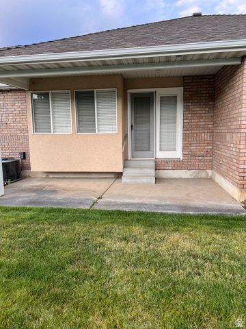 548 W 2350 S, Perry, UT 84302