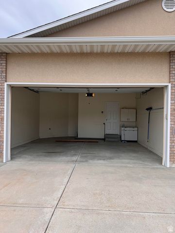 548 W 2350 S, Perry, UT 84302