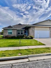 548 W 2350 S, Perry, UT 84302