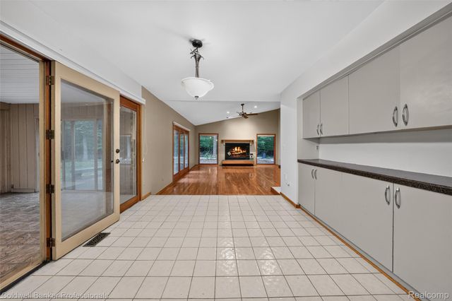 7500 Watford Drive, West Bloomfield Charter Township, MI 48322