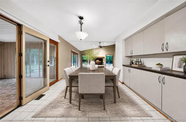 7500 Watford Drive, West Bloomfield Charter Township, MI 48322