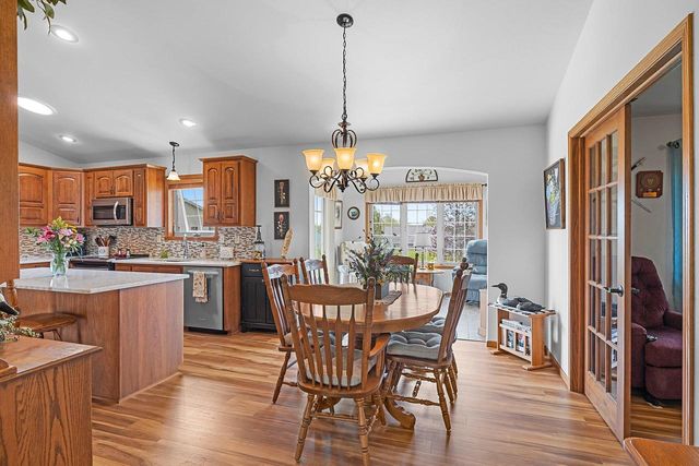 1031 MISTY MEADOW CIRCLE, De Pere, WI 54115