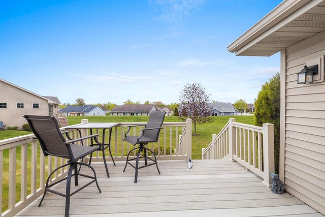 1031 MISTY MEADOW CIRCLE, De Pere, WI 54115