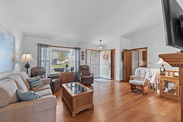1031 MISTY MEADOW CIRCLE, De Pere, WI 54115