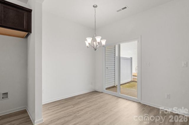 4511 Eaves Lane, Charlotte, NC 28215