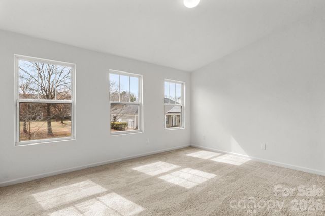 4511 Eaves Lane, Charlotte, NC 28215