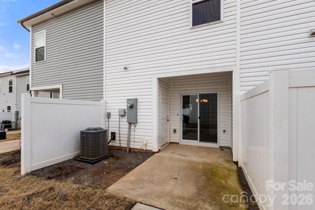 4511 Eaves Lane, Charlotte, NC 28215