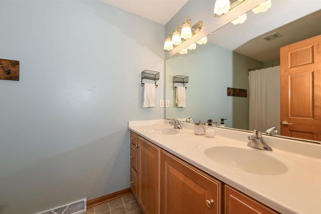 3408 Portland Drive, Janesville, WI 53546