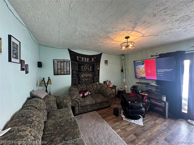 126 W Mason, Morrice, MI 48857