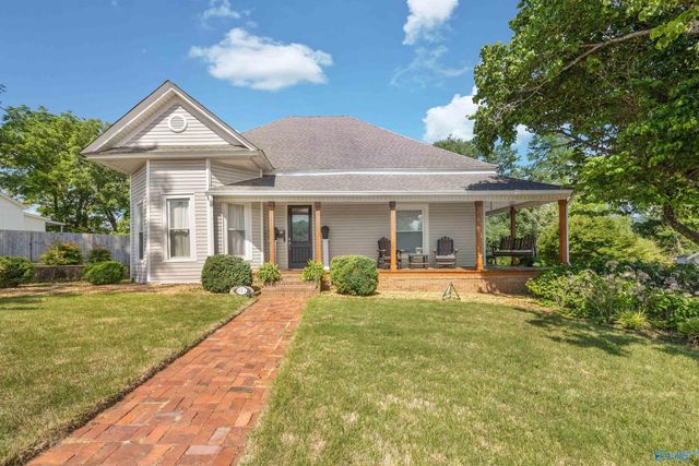 421 Main Street, Moulton, AL 35650