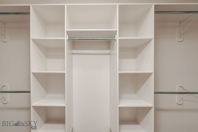 2305 Oriole Drive, Belgrade, MT 59714