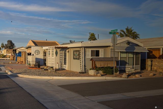 10304 E 29 St, Yuma, AZ 85365