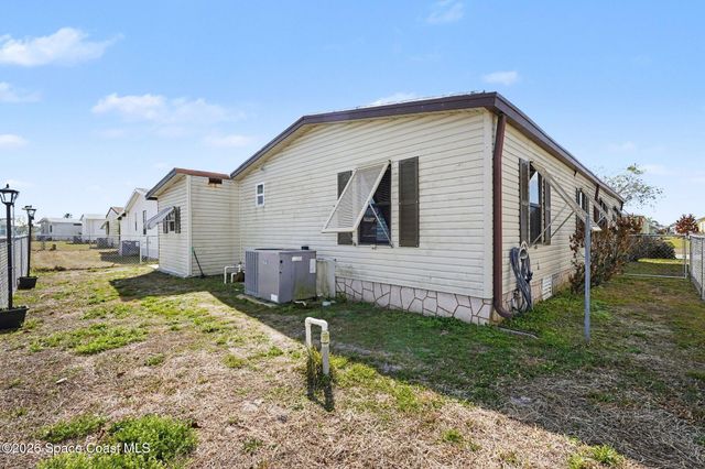 924 Dogwood Drive, Barefoot Bay, FL 32976