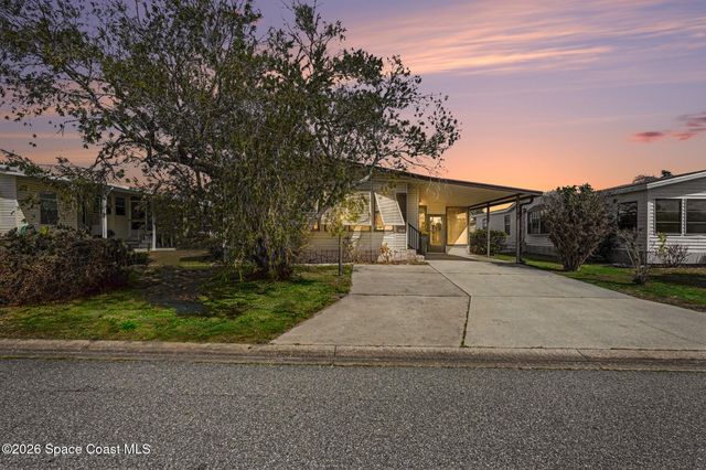 924 Dogwood Drive, Barefoot Bay, FL 32976