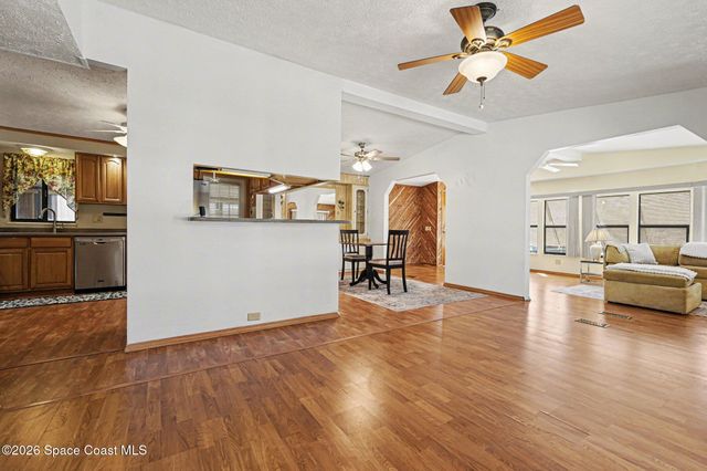 924 Dogwood Drive, Barefoot Bay, FL 32976