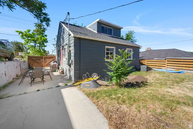 1221 E 1300 S, Salt Lake City, UT 84105