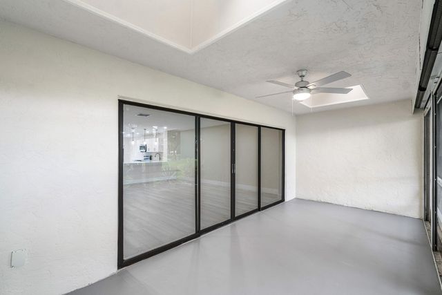 16 Stratford Drive E C, Boynton Beach, FL 33436